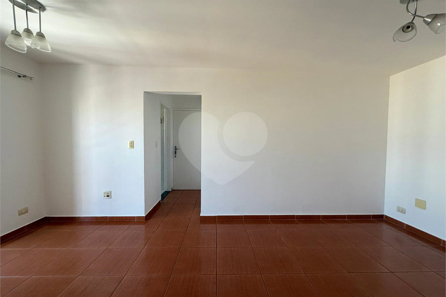 Apartamento à venda com 3 quartos, sendo 1 suíte, em Santana, São Paulo, SP