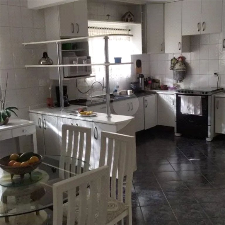 Sobrado à venda ou para alugar com 3 quartos, sendo 1 suíte,  em Jaguaré, São Paulo, SP