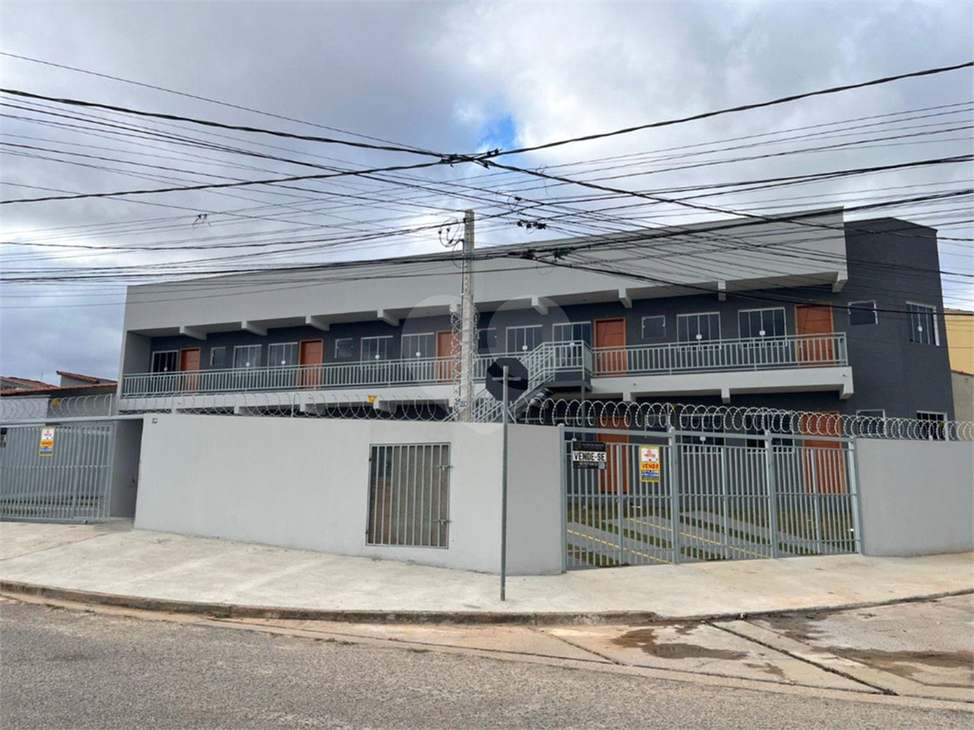 Apartamento à venda com 1 quarto em Parque das Laranjeiras, Sorocaba, SP