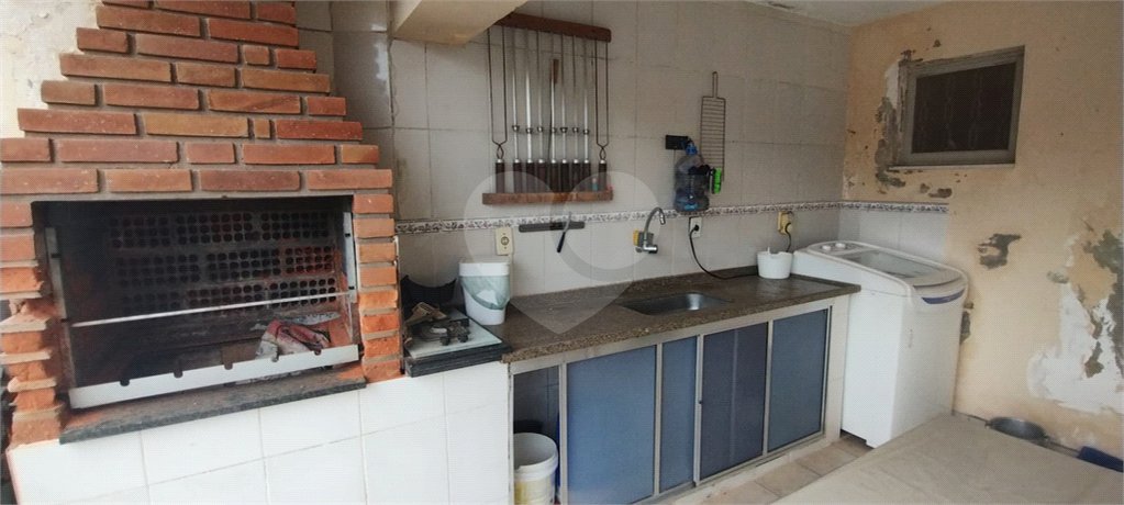Casa à venda com 4 quartos, sendo 1 suíte, em Jardim Guadalajara, Sorocaba, SP