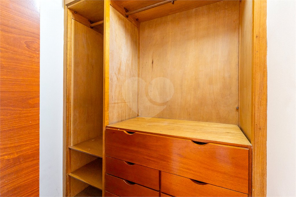 Apartamento à venda com 3 quartos, sendo 1 suíte,  em Cidade Monções, São Paulo, SP