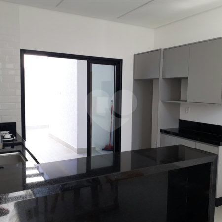 Casa à venda com 3 quartos, sendo 1 suíte,  em Villa Di Cesar, Mogi das Cruzes, SP