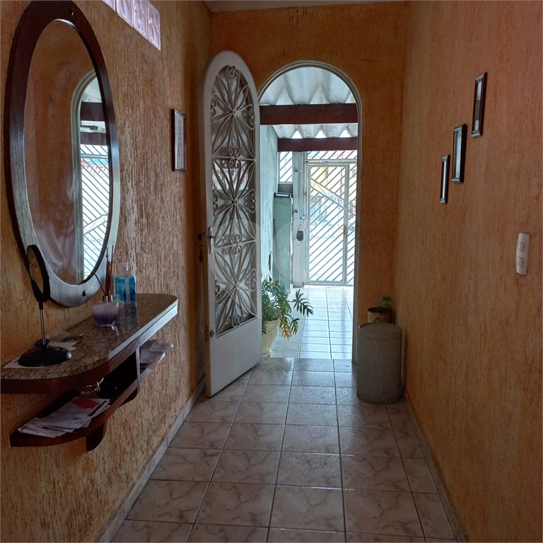 Sobrado à venda com 3 quartos em Tremembé, São Paulo, SP