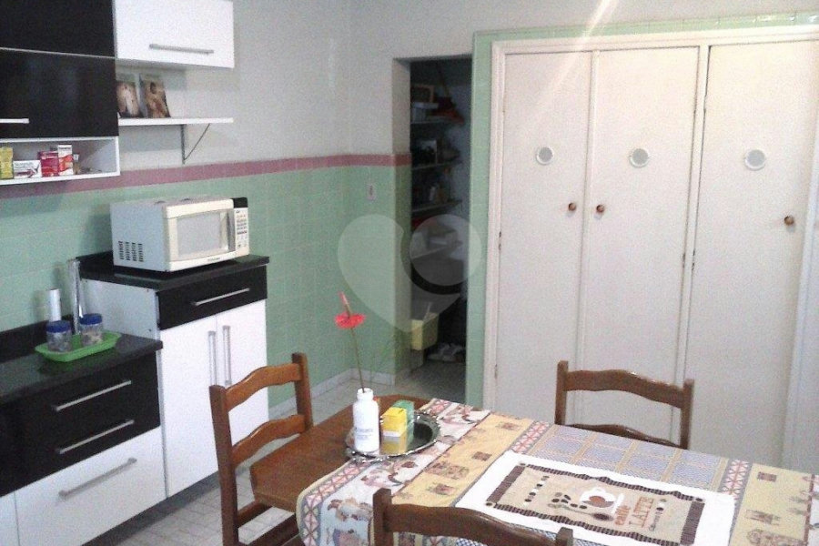 Sobrado à venda com 3 quartos em Tremembé, São Paulo, SP