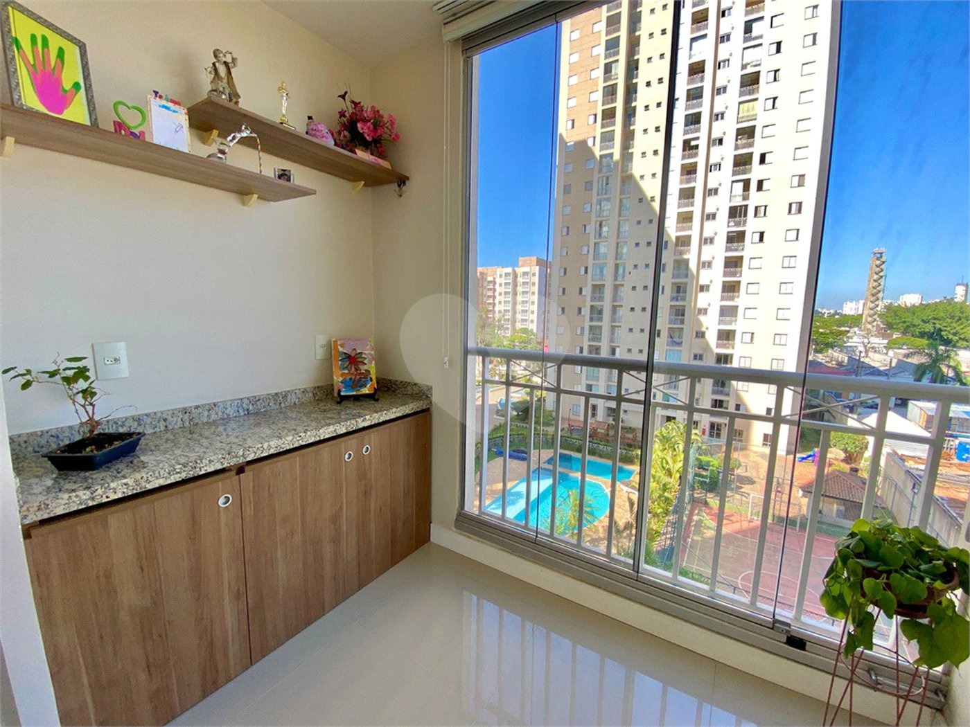 Apartamento à venda com 2 quartos, sendo 1 suíte,  em Água Branca, São Paulo, SP