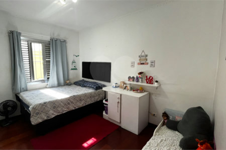 Sobrado à venda com 4 quartos, sendo 1 suíte, em Vila Formosa, São Paulo, SP