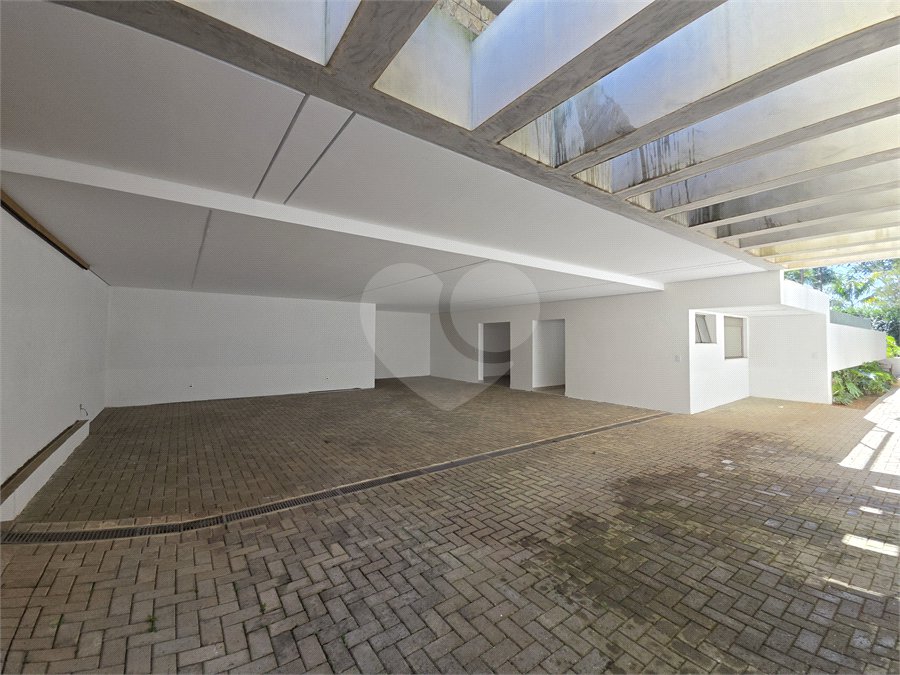 Casa à venda com 4 suítes no condomínio Fazenda Imperial, Sorocaba - SP