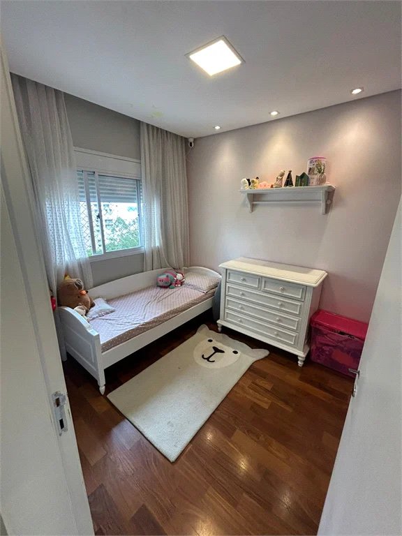 Apartamento à venda com 2 suítes em Parque Reboucas, São Paulo, SP