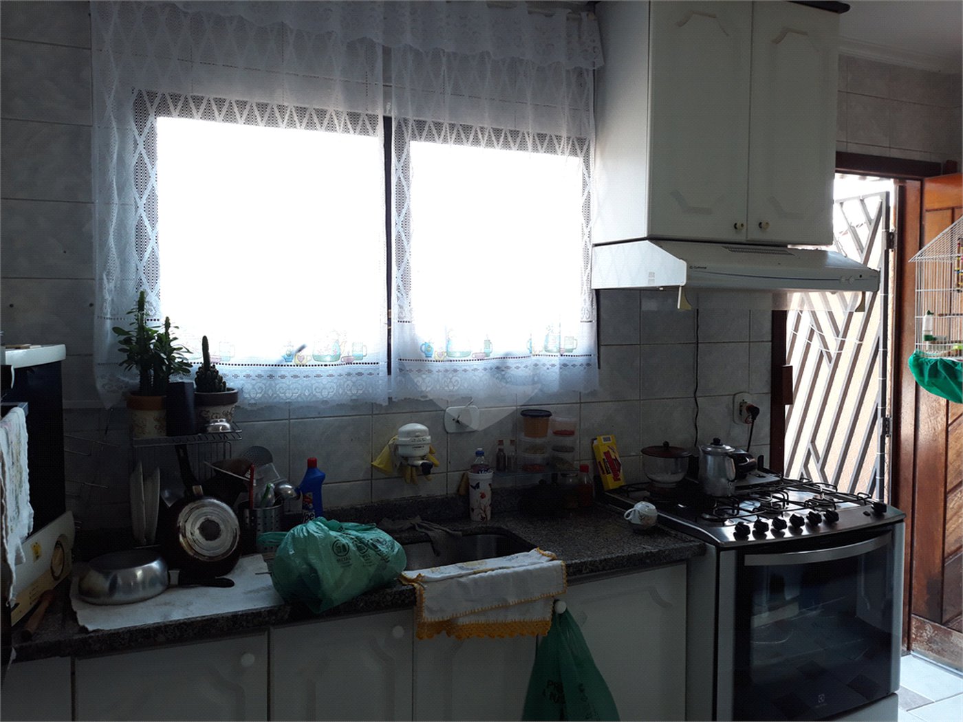Sobrado à venda com 3 quartos, sendo 1 suíte,  em Jardim Oriental, São Paulo, SP