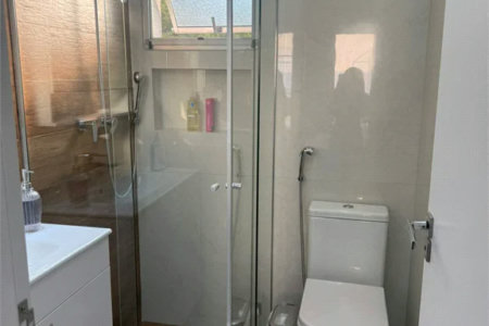 Casa à venda com 3 quartos, sendo 1 suíte, no condomínio Villas de São Francisco, São Paulo - SP