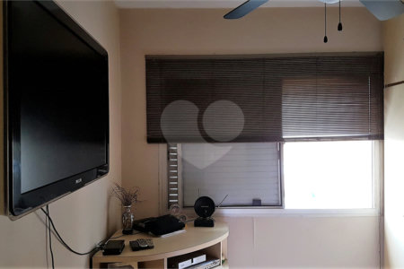 Apartamento à venda com 2 quartos em Aclimação, São Paulo, SP