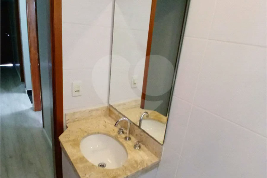 Sobrado à venda com 3 quartos, sendo 1 suíte, em Tucuruvi, São Paulo, SP