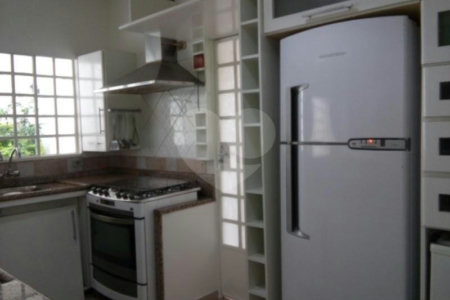 Apartamento à venda com 4 suítes em Jardim Leonor, São Paulo, SP