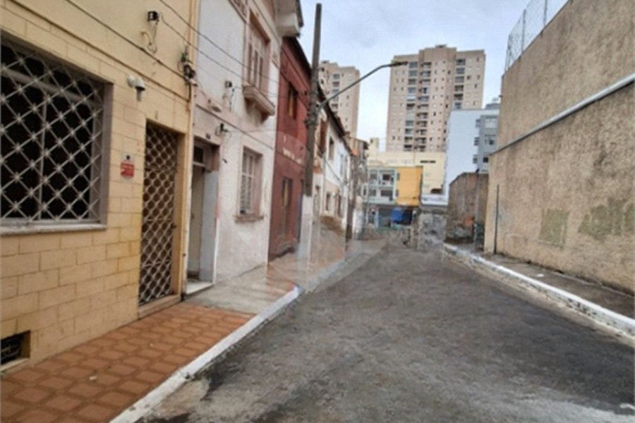 Sobrado à venda com 2 quartos em Bom Retiro, São Paulo, SP