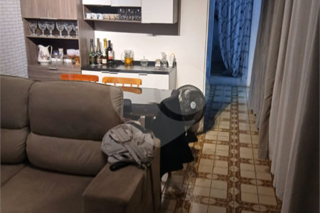 Casa Térrea à venda com 3 quartos, sendo 1 suíte,  em Campininha, São Paulo, SP