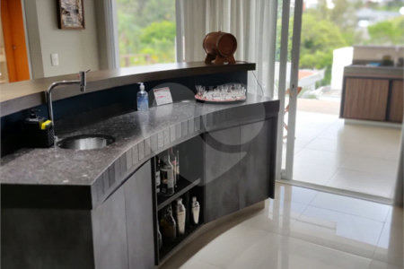 Casa à venda com 4 quartos, sendo 2 suítes, no condomínio Residencial Villaggio Paradiso, Itatiba - SP