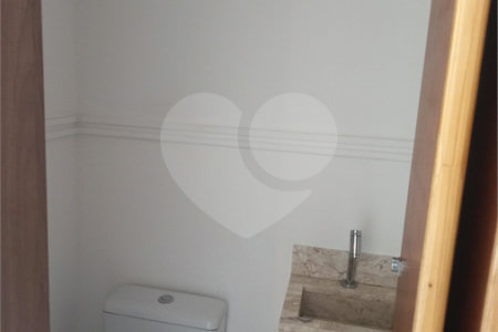 Casa à venda com 2 suítes no condomínio martinha, São Paulo - SP