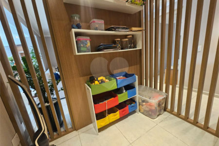 Apartamento à venda com 3 quartos, sendo 1 suíte, em Vila Regente Feijó, São Paulo, SP