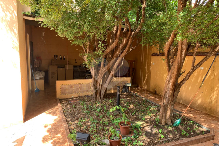 Casa à venda com 5 quartos, sendo 1 suíte,  no condomínio Casa, São Paulo - SP