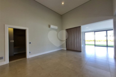 Casa à venda com 4 suítes no condomínio Xapada Park Ytu, Itu - SP