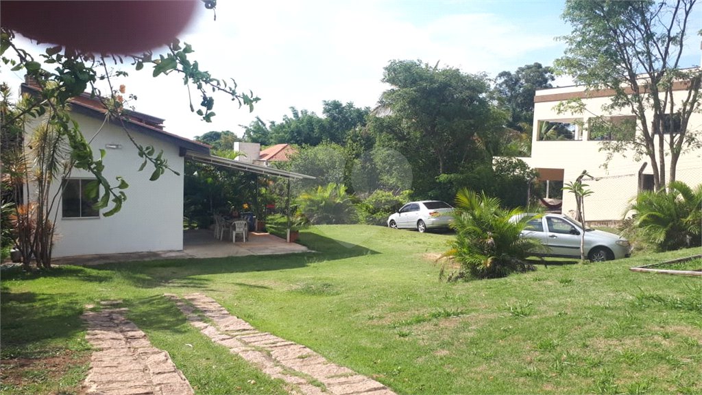 Casa à venda com 2 quartos, sendo 1 suíte,  no condomínio Acmti - Colinas do Mosteiro, Terras de Itaici e Recanto dos Pássaros, Indaiatuba - SP