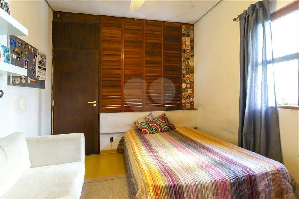 Sobrado à venda com 3 quartos, sendo 1 suíte, em Chácara Santo Antônio (zona Sul), São Paulo, SP