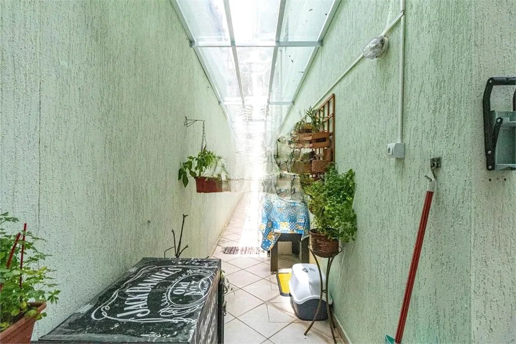 Sobrado à venda com 3 quartos, sendo 1 suíte, em Vila Tiradentes, São Paulo, SP