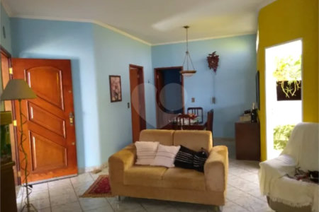 Casa à venda com 3 quartos, sendo 1 suíte, em Nova Ribeirânia, Ribeirão Preto, SP