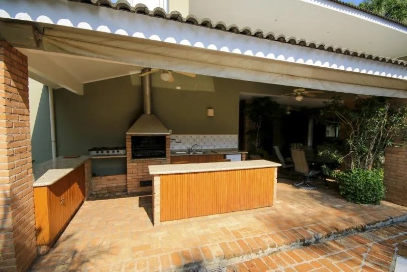 Casa à venda com 3 quartos, sendo 2 suítes,  em Vila Tramontano, São Paulo, SP