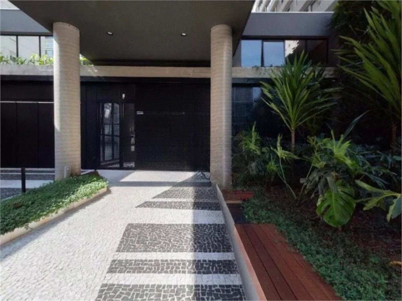 Apartamento à venda com 2 suítes em Cerqueira César, São Paulo, SP