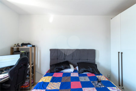 Casa à venda com 3 quartos, sendo 1 suíte, em Jardim Paris, São Paulo, SP