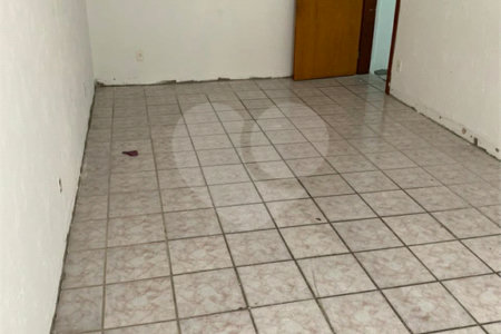 Prédio à venda em Tremembé, São Paulo, SP