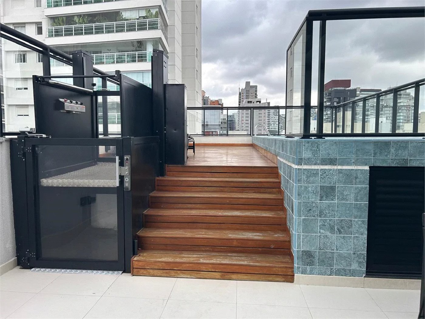 Apartamento à venda com 2 suítes em Cerqueira César, São Paulo, SP