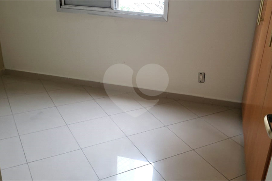 Apartamento à venda com 2 quartos em Tremembé, São Paulo, SP