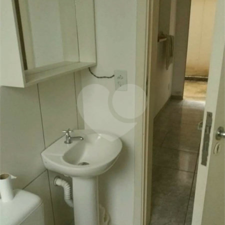 Apartamento com 2 dormitórios