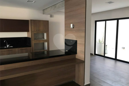 Casa à venda com 6 quartos, sendo 3 suítes, no condomínio Jardim Vila Paradiso, Indaiatuba - SP