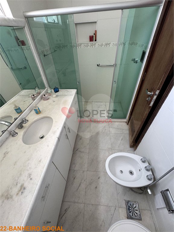 Apartamento à venda com 4 quartos, sendo 2 suítes,  em Tijuca, Rio de Janeiro, RJ