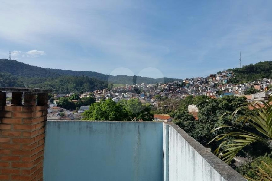 Sobrado à venda com 3 quartos, sendo 1 suíte, em Jardim Virginia Bianca, São Paulo, SP