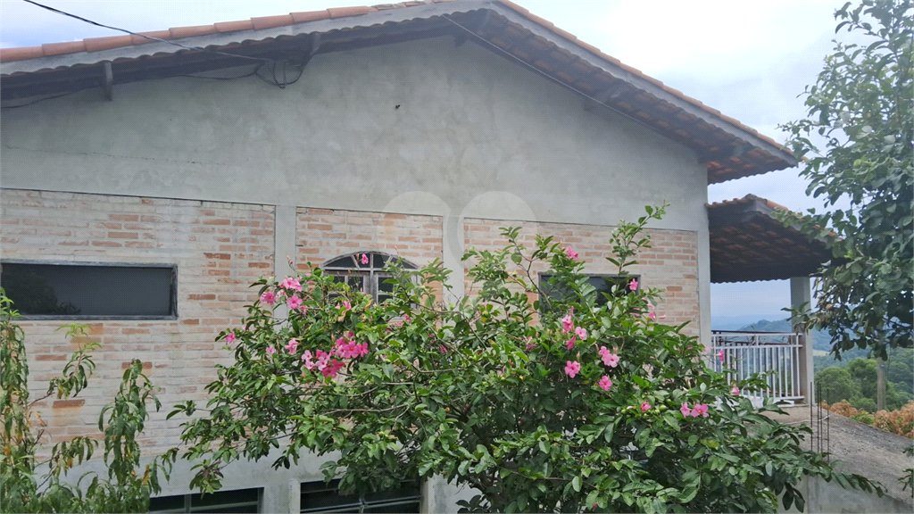 Chácara à venda com 4 quartos em Mato Dentro, Mairiporã, SP