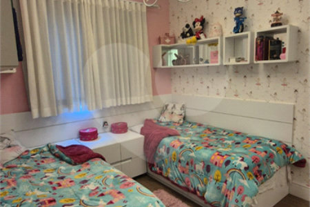 Apartamento à venda com 3 quartos, sendo 1 suíte, em Jardim Arpoador, São Paulo, SP