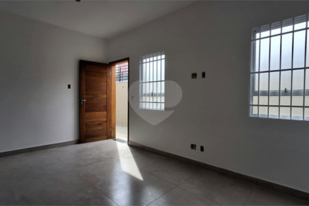 Sobrado à venda com 2 quartos em Vila Colorau, Sorocaba, SP