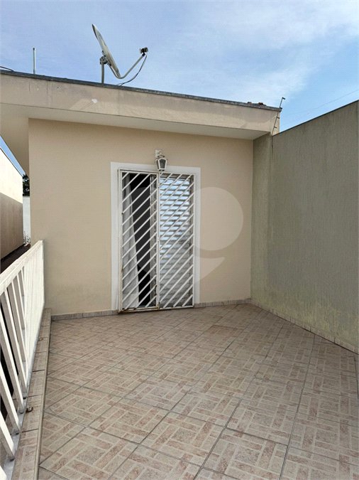 Casa à venda com 3 quartos, sendo 1 suíte, em Vila Constança, São Paulo, SP