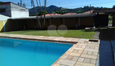 Casa à venda com 4 quartos no Centro, Piracaia, SP