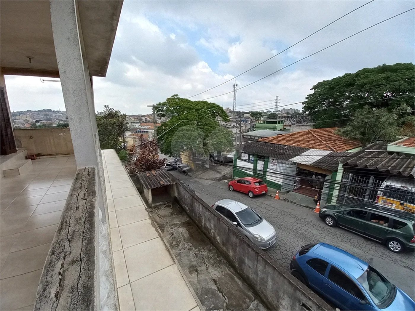 Casa de 292m² de terreno à venda - Vila Pirajussara