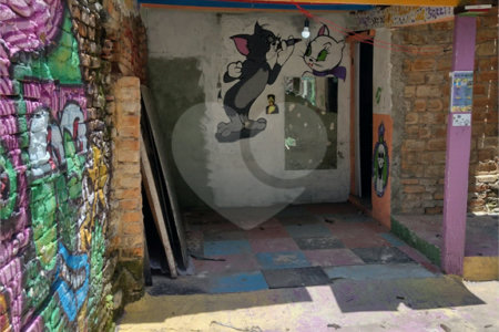 Sobrado à venda ou para alugar com 4 quartos em Vila Madalena, São Paulo, SP