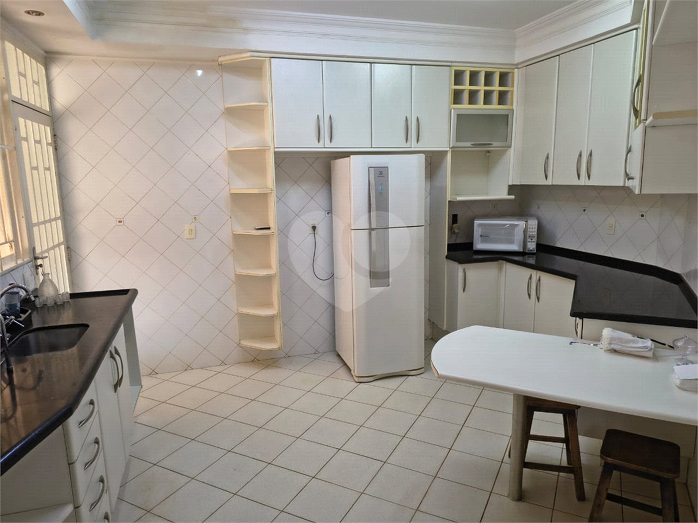 Sobrado à venda com 4 quartos, sendo 2 suítes, em Alto da Boa Vista, Ribeirão Preto, SP