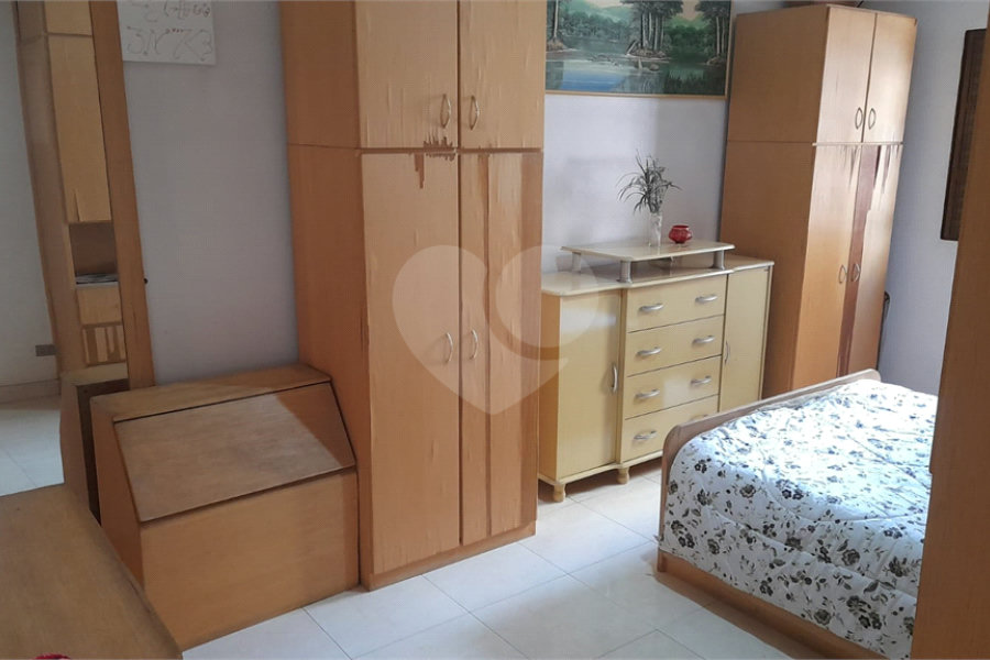 Casa de Vila à venda com 3 quartos, sendo 1 suíte, em Pari, São Paulo, SP