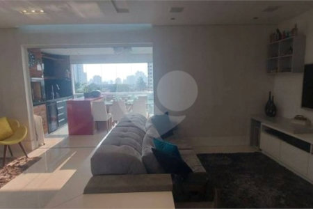 APARTAMENTO MARAVILHOSO COM 3 SUITES NO CONDOMINIO UNION MOOCA Estuda Permuta.