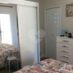 Casa à venda com 2 quartos, sendo 1 suíte, no condomínio Residencial Vila da Serra, São Paulo - SP