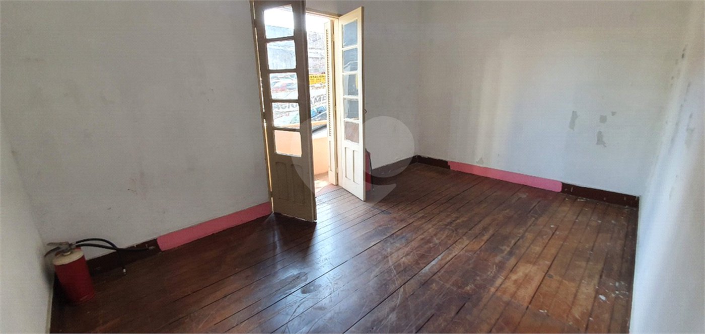 Sobrado à venda com 2 quartos em Baeta Neves, São Bernardo do Campo, SP